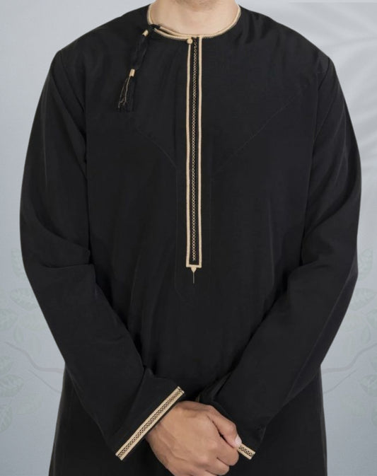 Mens Black & Gold Patterned Omani Jubba XL Size - Tarz Al-Sultan Thobes