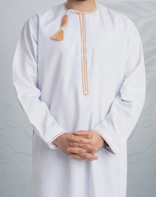 White Omani Jubba with Gold Embroidery Waterproof Fabric - Tarz Al-Sultan Thobes