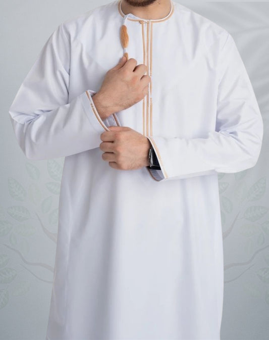White Omani Jubba with Gold Embroidery Waterproof Fabric - Tarz Al-Sultan Thobes